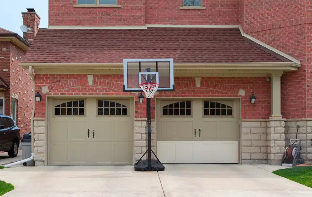 Carriage-house doors, East Valley