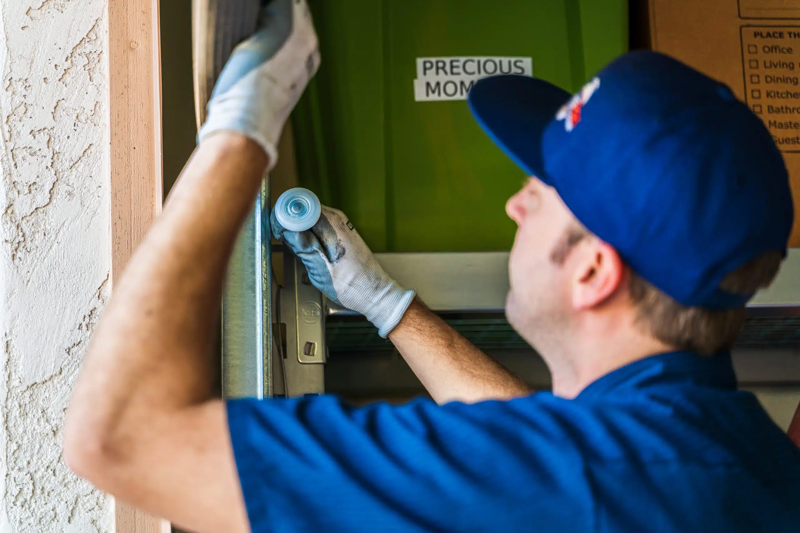 Roller & hinge service, Quiet & smooth